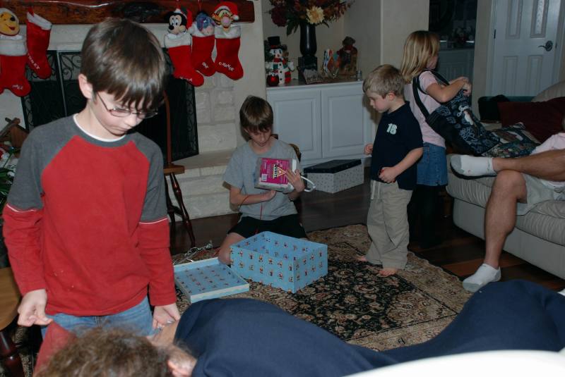 2008/12(Dec)/06(Christmas Eve-Here)/800x600_2008-12-24-43.JPG